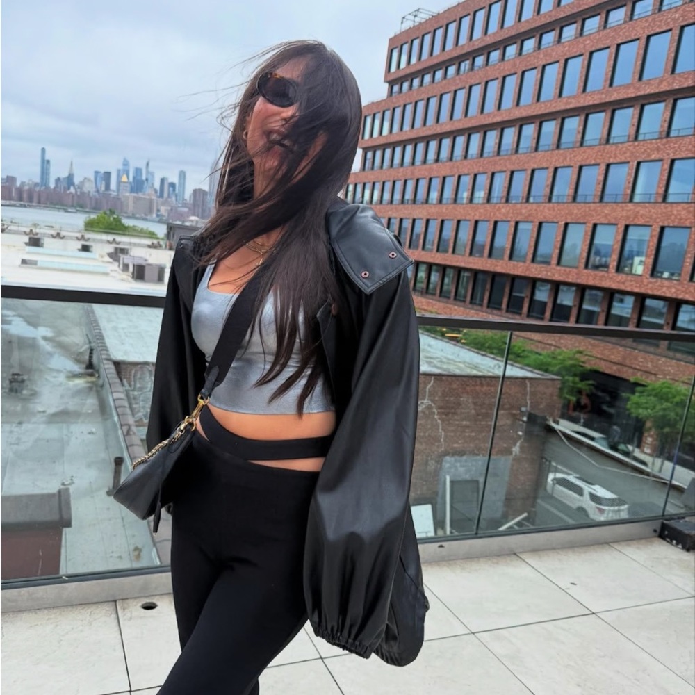 Meet your Posher, Amy